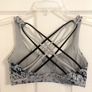LULULEMON Free to be Bra